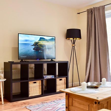 Stylish And Homely 4 Bedroom Home In East Londra Dış mekan fotoğraf
